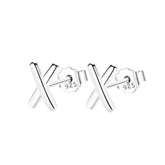 NB-3555 Minimalistické stříbrné náušnice X