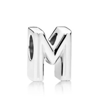 B0392-M Stříbrný přívěšek korálek, písmeno M - iniciály - iniciála "M"