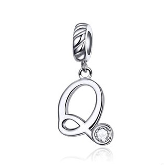 B0352-Q Stříbrný přívěšek korálek na náramek - písmeno Q - iniciály