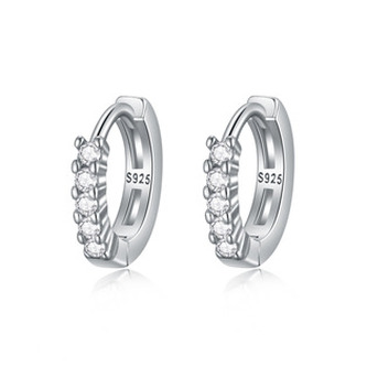 NB-3310 Stříbrné náušnice kroužky se zirkony