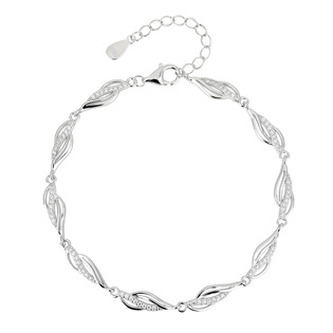 NB-1116 Stříbrný náramek dekorovaný zirkony