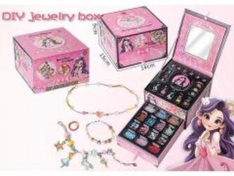 Zestaw do tworzenia bransoletek z kuferkiem