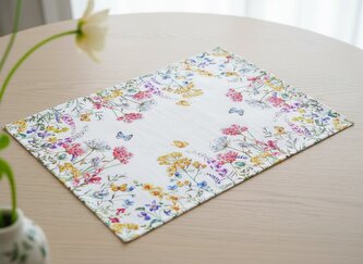 Dekorační ozdobný ubrousek JARNÍ LOUKA II. 32x45 cm Mybesthome