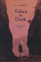 Taken at Dusk. Shadow Falls Camp - Entführt in der Dämmerung, englische Ausgabe
